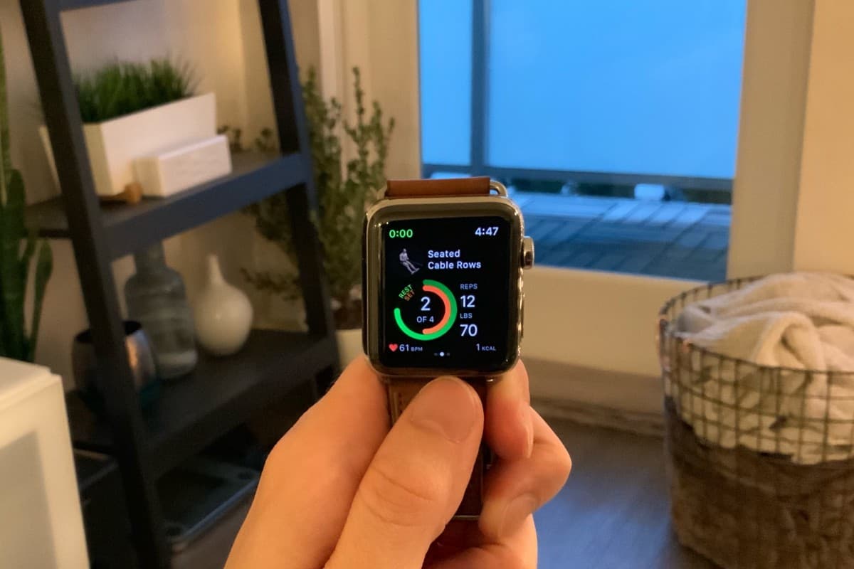 Working out with Gymaholic on the Apple Watch.
